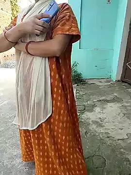 COUPLLE_VILLAGE from StripChat