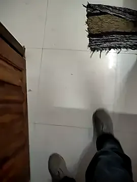 COUPLLE_VILLAGE from StripChat