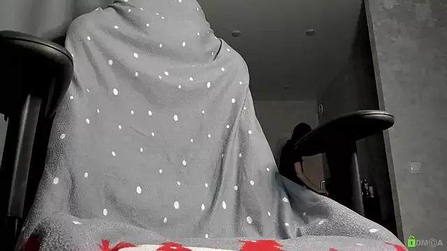 Courtney_Luv from StripChat