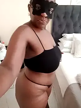 Creamy_Chocolatex from StripChat