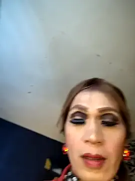 Creamycumdollx from StripChat