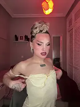 Crystal_________ from StripChat