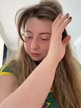 curvyflawless from StripChat