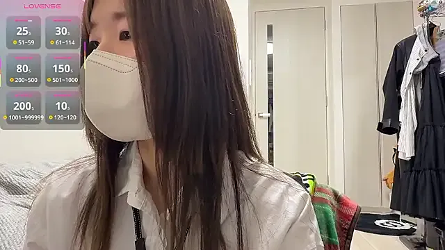 Foot quirk with Daiyo_kai_Gutara from StripChat. Sweet costumes and crazy satisfaction daiyo_kai_Gutara from StripChat