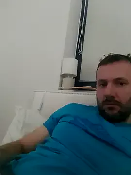 defaktor from StripChat