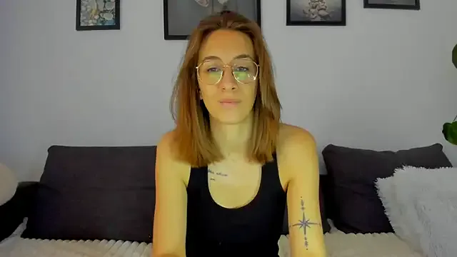 DesireMore90 from StripChat