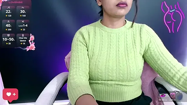 DesiZoya from StripChat