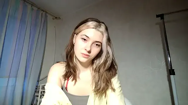 Dia_DeAmas from StripChat