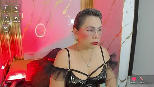 dianamilf from StripChat