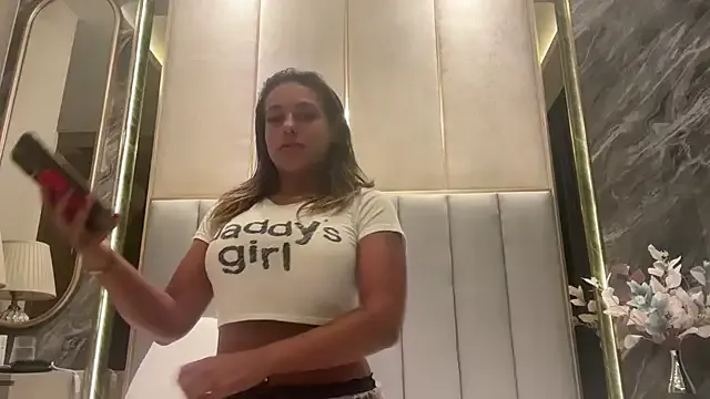 Dif-tjejen from StripChat