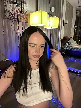 DinaTasty from StripChat