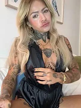 Discover Divina_X_, they want to masturbate for you Divina_X_ from StripChat