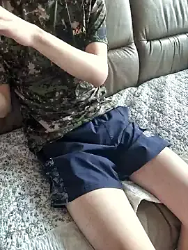 dongjun21 from StripChat