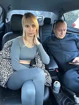 Watch sexy camslut DonorDi DonorDi from StripChat