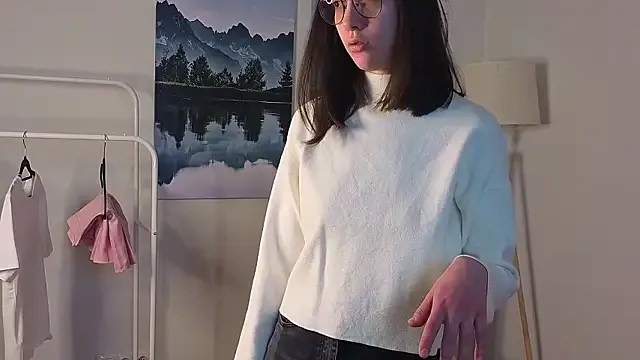 DoraWhitrock from StripChat