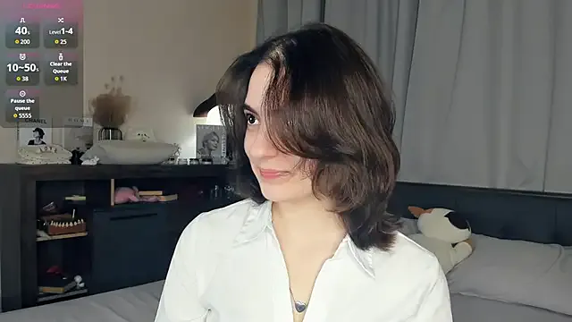 DracosMoon from StripChat