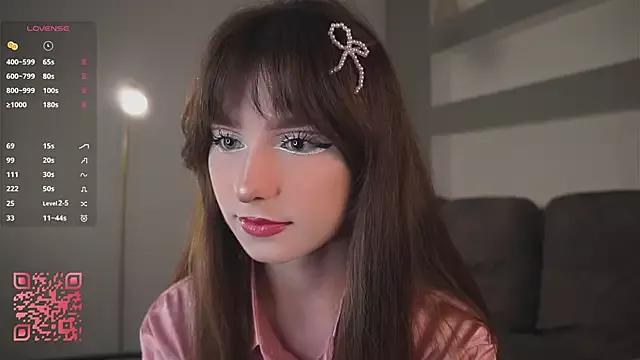 Masturbate to naked camwhore DreamyDaisy DreamyDaisy from StripChat
