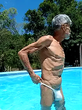 dutra498 from StripChat