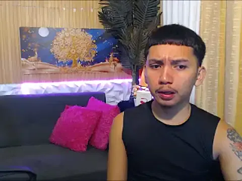 dylan_hardfucker from StripChat