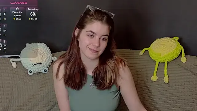 ElzaBlis from StripChat