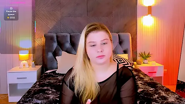 EmiliaStanley from StripChat