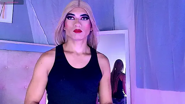 Cute Emily_Castillo_1 wants you to fuck zir body now Emily_Castillo_1 from StripChat