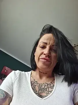 EmilyDiazofficial from StripChat