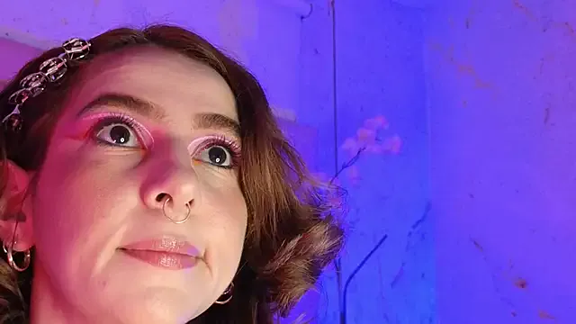 Evangelyne_1 from StripChat