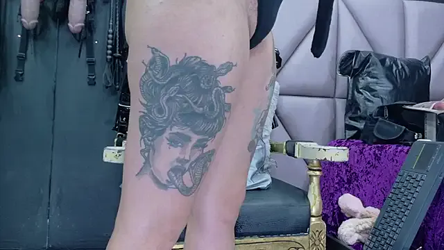 Explore 23 years old EvaSabath from StripChat EvaSabath from StripChat