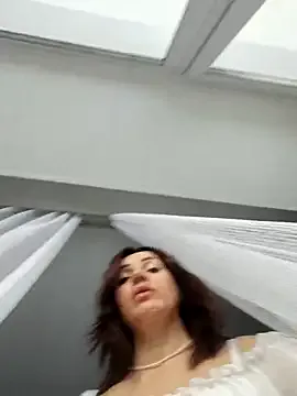 EvaXOAir from StripChat