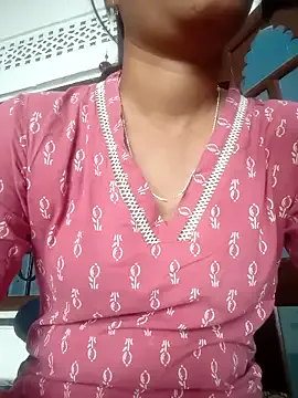 Fantasy_Queen94 from StripChat