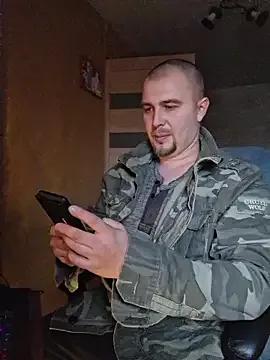 Join slutty camslut Foxyshaved Foxyshaved from StripChat