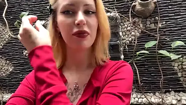 FruitedRiding from StripChat