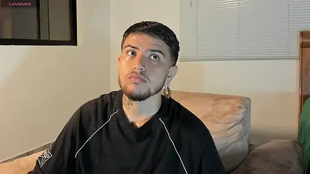 ftmphilip_ from StripChat