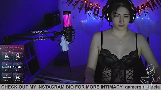 Check out StripChat's Gamergirl-Linela Gamergirl-Linela from StripChat