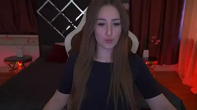 GentleAdellee from StripChat