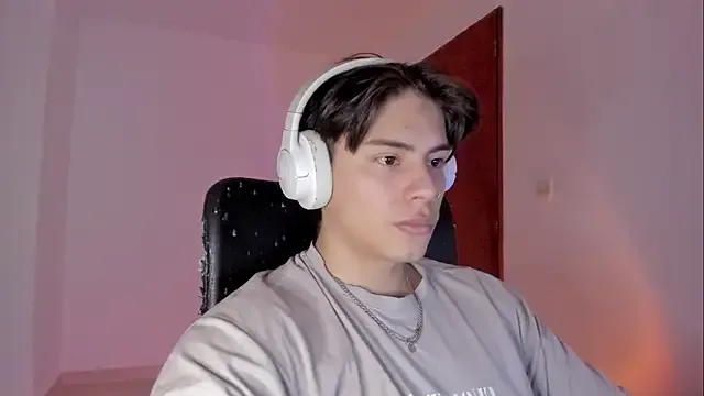 Giordano_Russo from StripChat