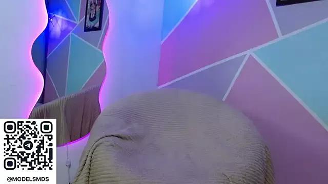 Sexy Gisel_mds wants you to fuck their body now gisel_mds from StripChat