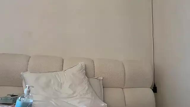 Check out 23 years old GiuliaDollx from StripChat GiuliaDollx from StripChat