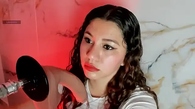 Try naked camslut Hade_cute hade_cute from StripChat