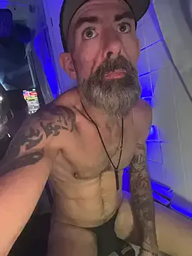HandyBro from StripChat