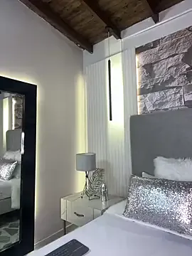 HannahCollyns from StripChat