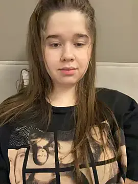 HornyGirlH from StripChat