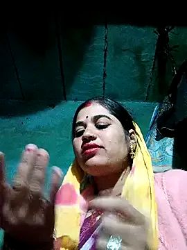 Hot_kamla from StripChat