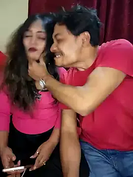 Hotbhabi305 from StripChat