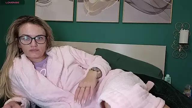 hotjessyca from StripChat