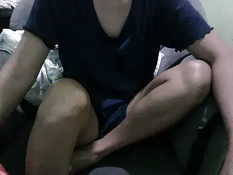 HotLadyPinay32 from StripChat