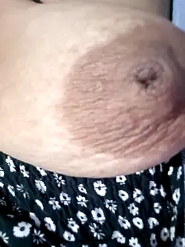 StripChat's Hotmommax - kink cam slut to incite all your desires Hotmommax from StripChat