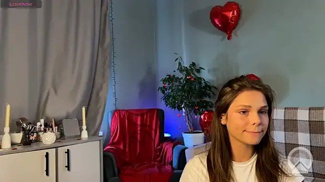 Satisfy your craziest wishes with StripChat's luscious HumbleJess HumbleJess from StripChat