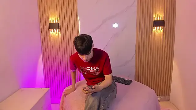 IamJuanJoc from StripChat